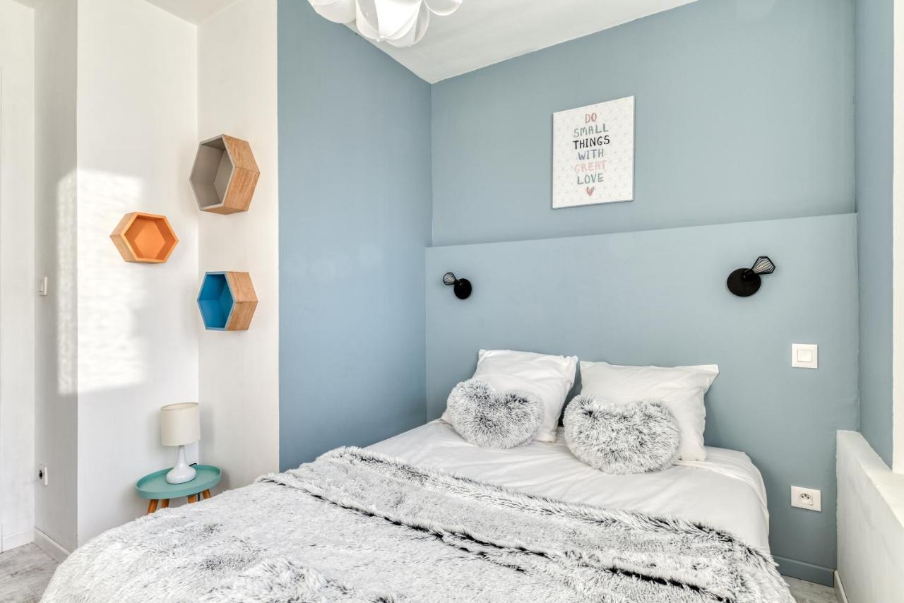 Les Couleurs Du Monde ! Parking Et Balcon Apartment Carcassonne Exterior photo
